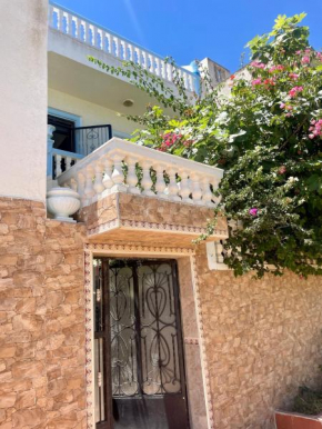 Villa Meed